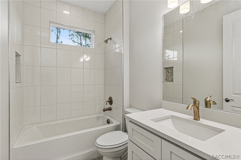 Welcome to the Jordan model! Offering more than 2,230 square - photo 30