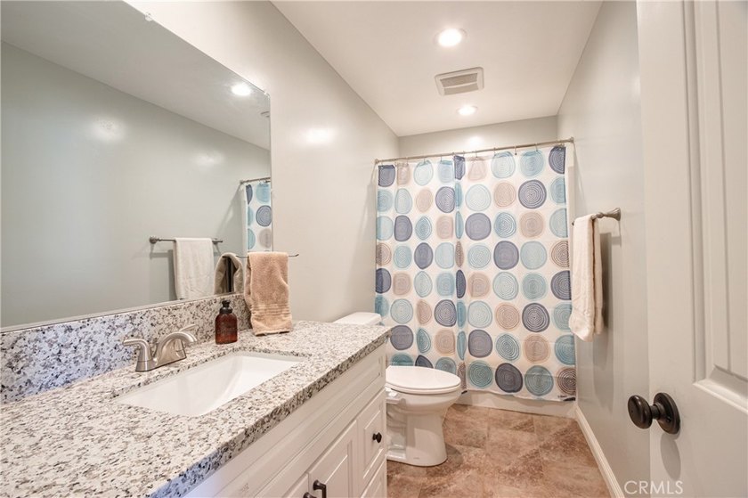 42385 Roundup - photo 35