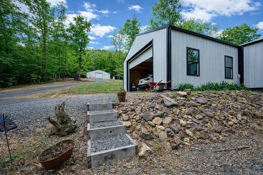 Discover your own private retreat in the heart of the Ouachita - photo 36