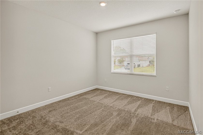 Welcome to the Jordan model! Offering more than 2,230 square - photo 37
