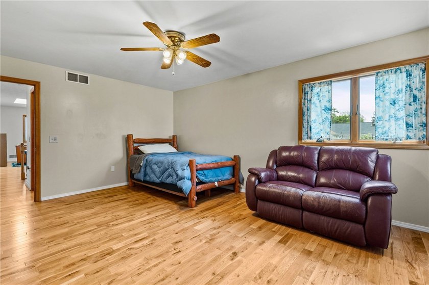 Welcome home to this exceptional 4-bedroom, 3 full bath Colonial - photo 43