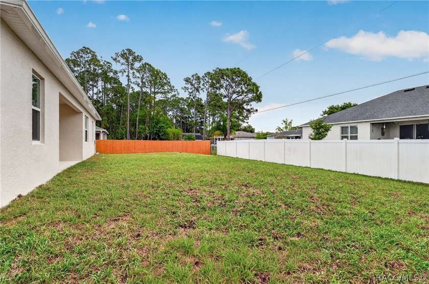Welcome to the Jordan model! Offering more than 2,230 square - photo 44