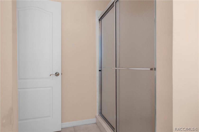 Nestled on a half-acre lot in the desirable community of Rainbow - photo 38