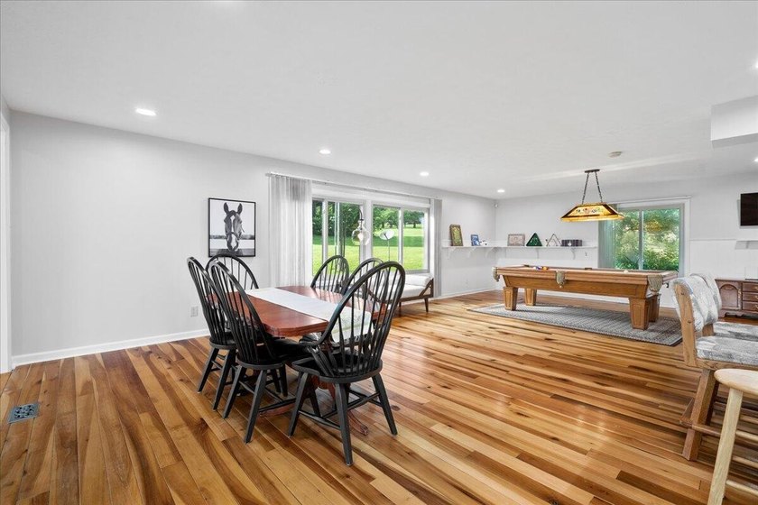 Welcome to your lakefront retreat! This beautifully maintained - photo 13