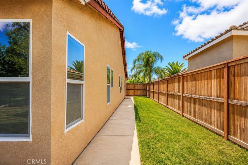 32843 Sandal Wood - photo 18