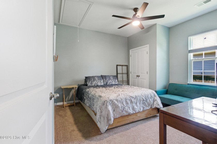 This beautifully maintained single-level home in the desirable - photo 20