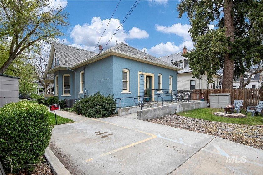 Situated in the heart of Boise, this property provides - photo 33