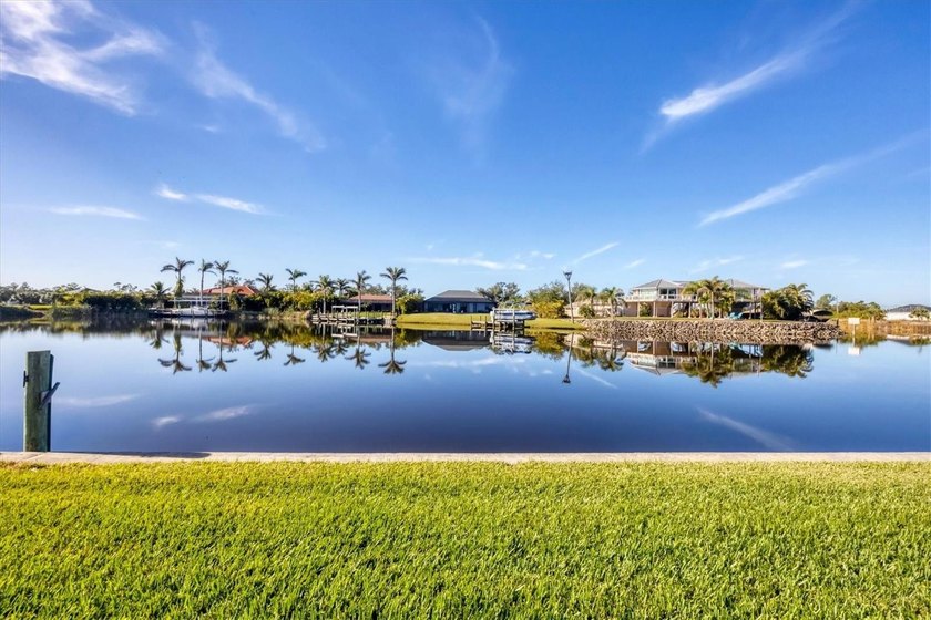 YOUR CHANCE TO MOVE INTO A LUKE BROTHERS CUSTOM - photo 34