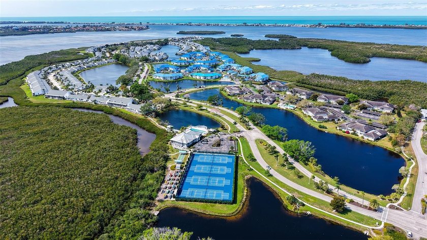 Elegant Waterfront Villa in Perico Bay Club | 2 Bedrooms + Den | - photo 52