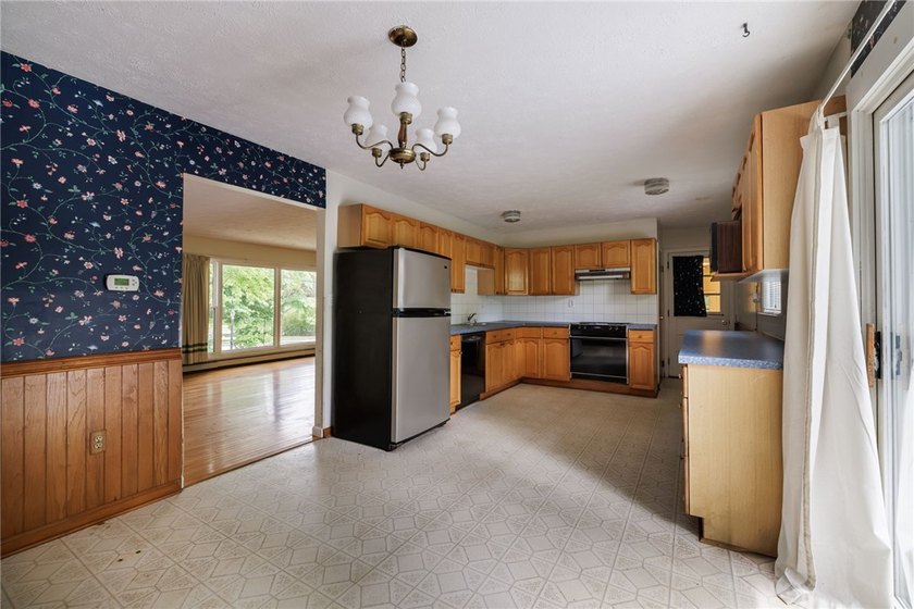 Nestled on 2.11 acres in the Town of Canandaigua, this spacious - photo 11