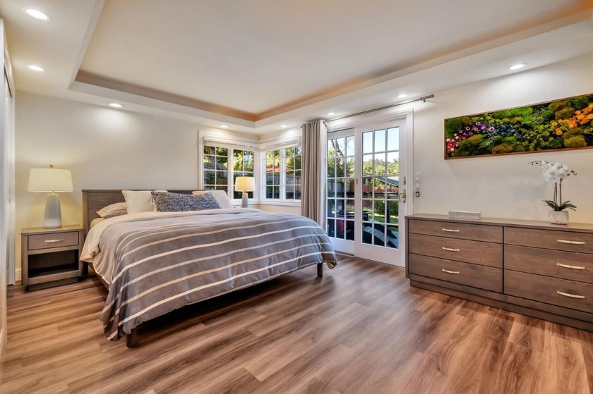 A home made for Santa Cruz living: open, relaxed, flexible, and - photo 38