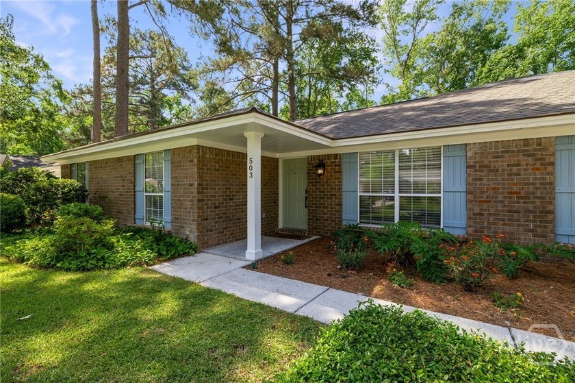 A Rare Find in desirable Oakdale. Renovated 5 bedroom/3 bath - photo 3