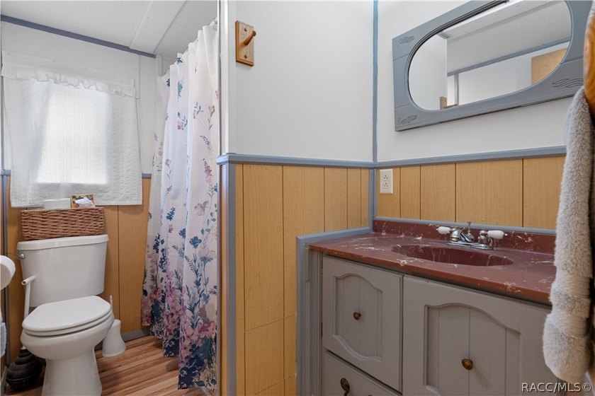Welcome home to this charming and well-maintained 3-bedroom - photo 17