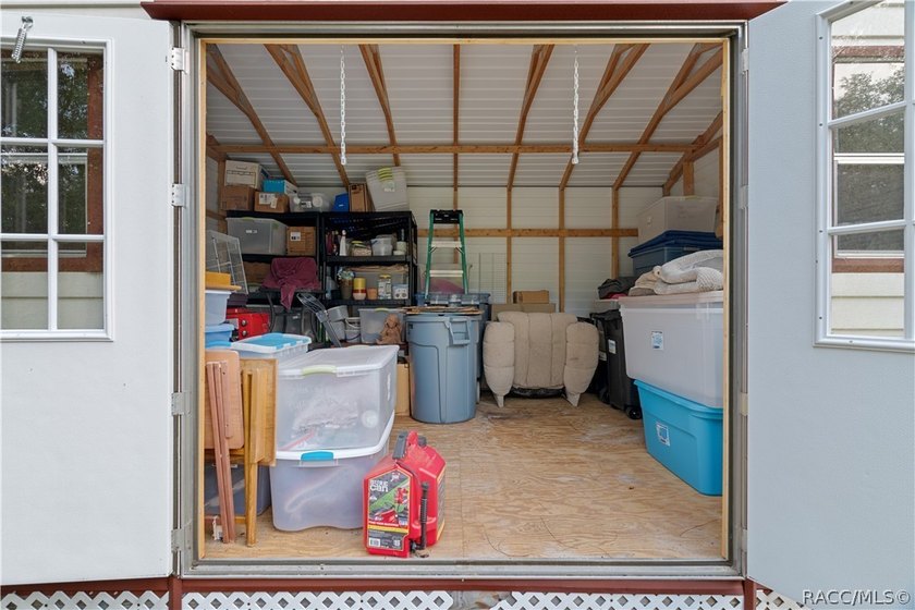 Welcome home to this charming and well-maintained 3-bedroom - photo 26