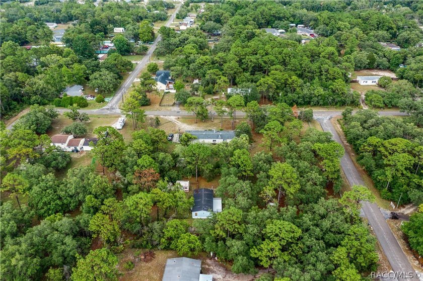 Welcome home to this charming and well-maintained 3-bedroom - photo 29