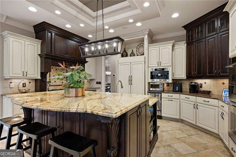Experience luxury living at its finest in this extraordinary - photo 24