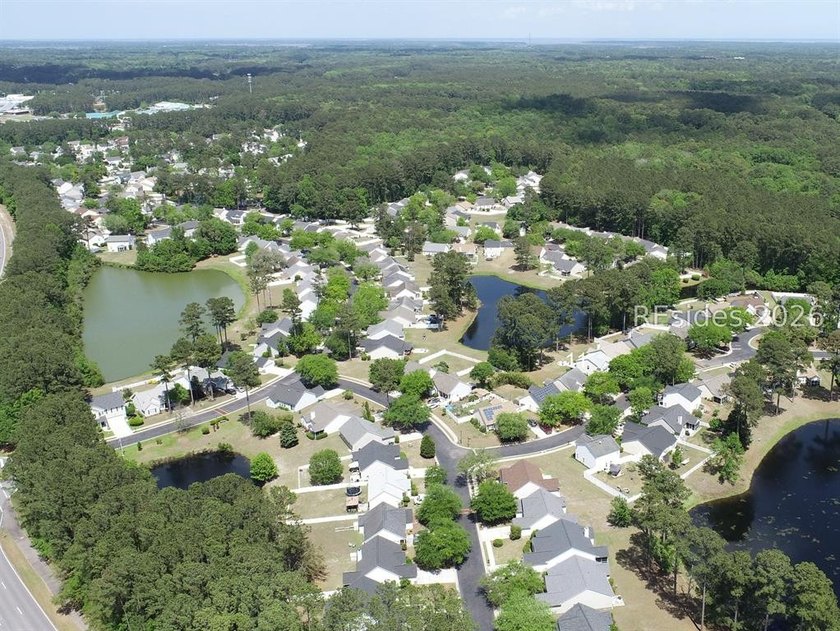 This beautifully maintained 3 bedroom, 2.5 bath home with 1 car - photo 34
