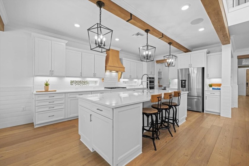A masterclass in luxury living, this extensively customized - photo 16