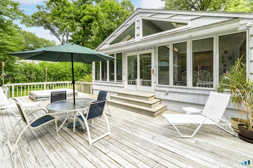 Introducing an exceptional ranch-style retreat nestled on a - photo 17
