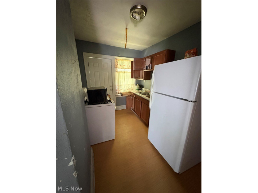 Attention investors - don't miss this value-add duplex on - photo 23