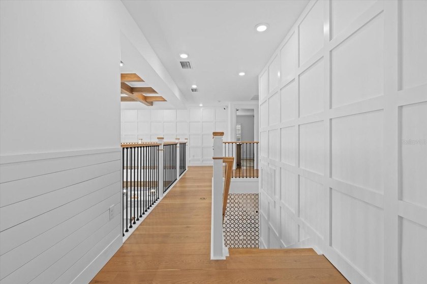 A masterclass in luxury living, this extensively customized - photo 29