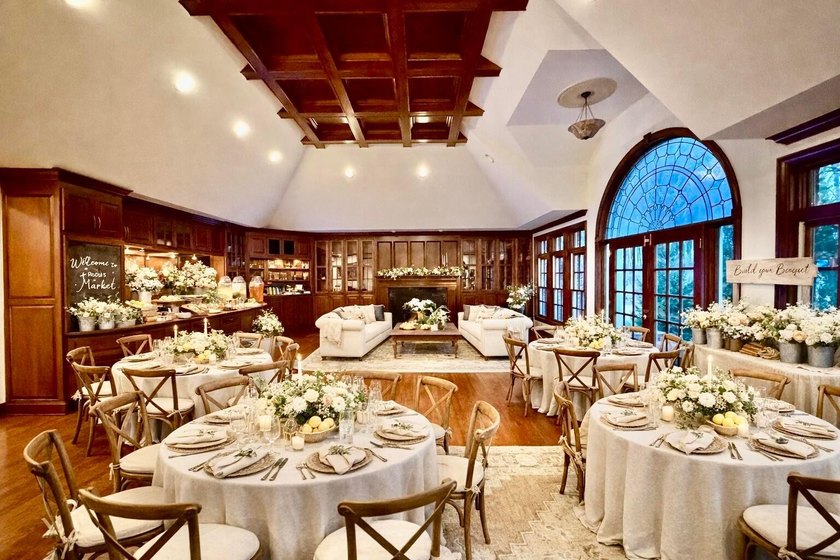 Stately Colonial Revival 25 acre estate featuring classic - photo 33