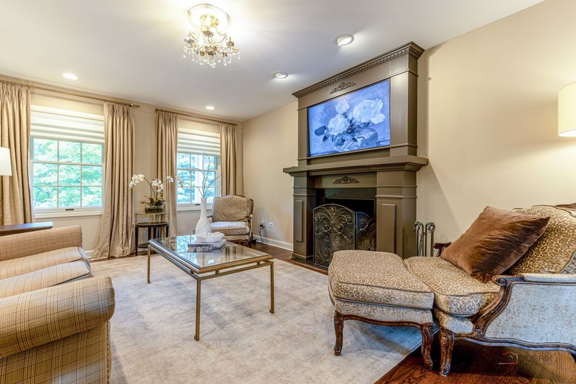 Welcome to this exceptional 3-bedroom, 2.1-bath home offering - photo 15