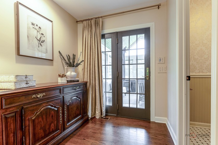 Welcome to this exceptional 3-bedroom, 2.1-bath home offering - photo 17