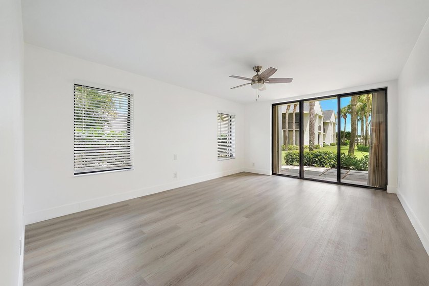 MOTIVATED SELLER! Step into this beautifully reimagined - photo 18
