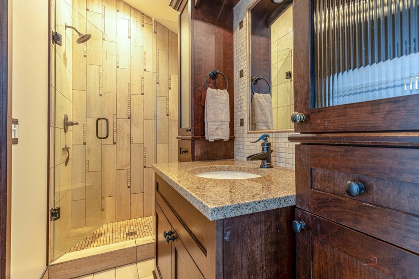 Welcome to this exceptional 3-bedroom, 2.1-bath home offering - photo 21