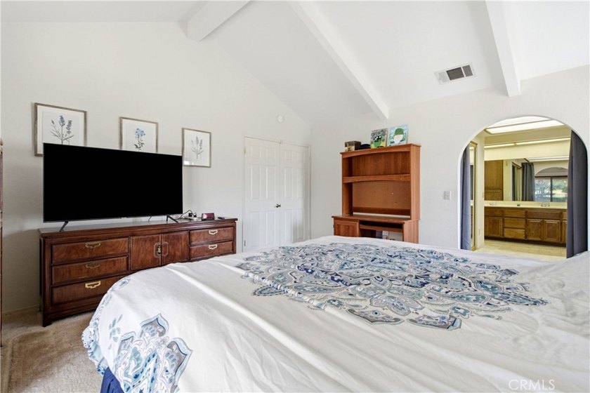 Wake up to fairway views every morning in this single-story - photo 27