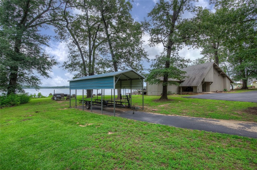 Rare opportunity on beautiful Lake Quitman! - photo 13