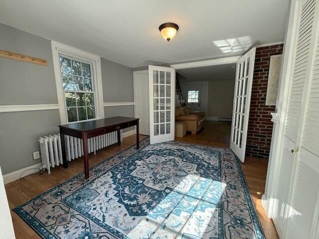 If you've been looking for a charming antique home close to - photo 13