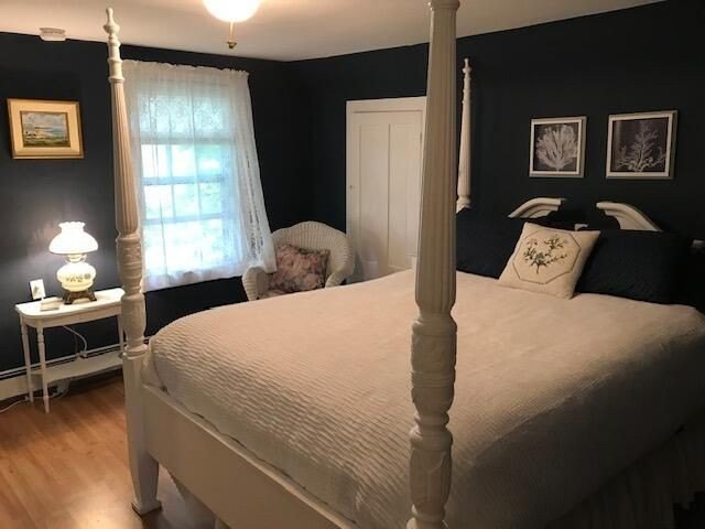 If you've been looking for a charming antique home close to - photo 36