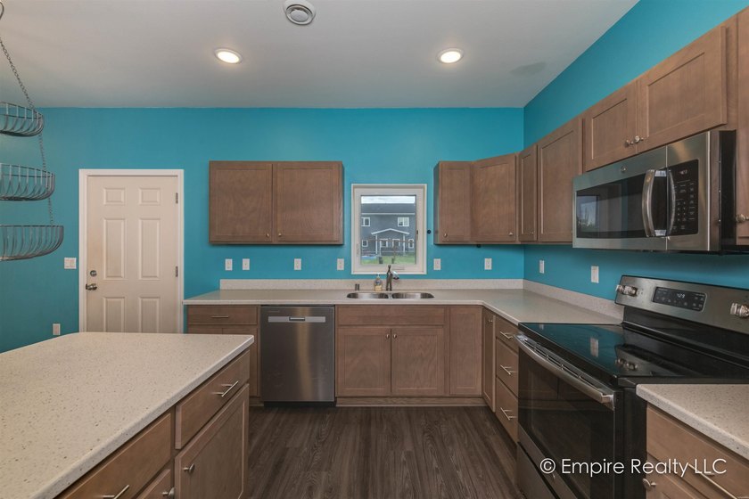 Exceptional quality and thoughtful design make this one of North - photo 8