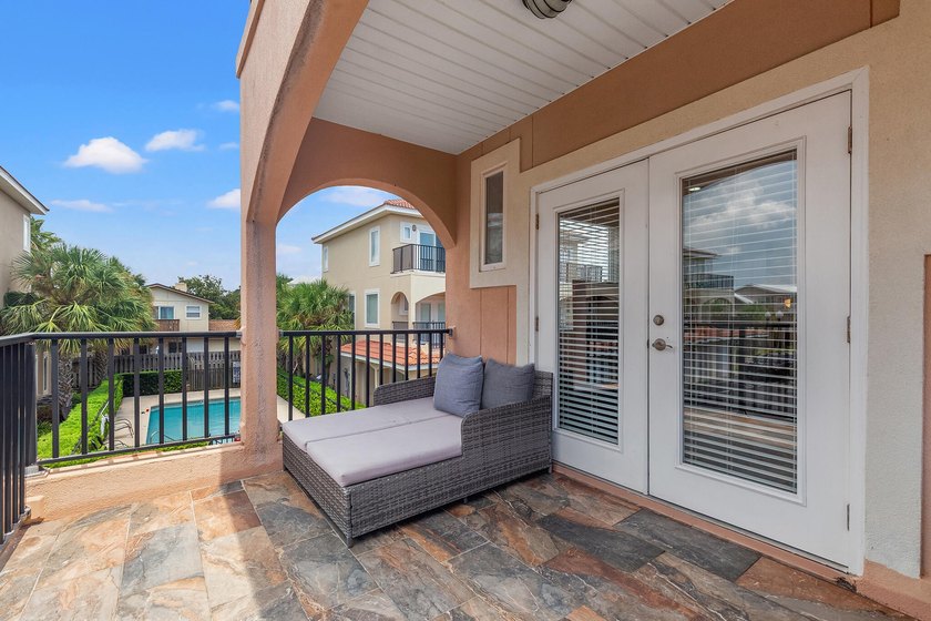 Elevate your lifestyle and investment portfolio with this - photo 22