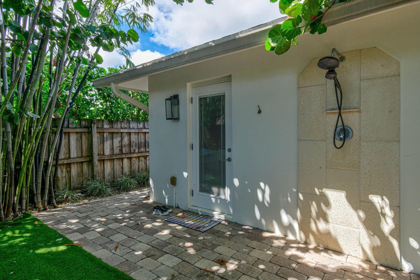 Located in one of the more desirable areas in all of North Palm - photo 37