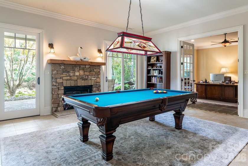 Luxury Mountain Architectural Masterpiece with Unmatched Detail - photo 38