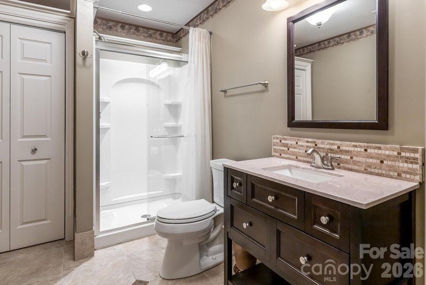 Luxury Mountain Architectural Masterpiece with Unmatched Detail - photo 42