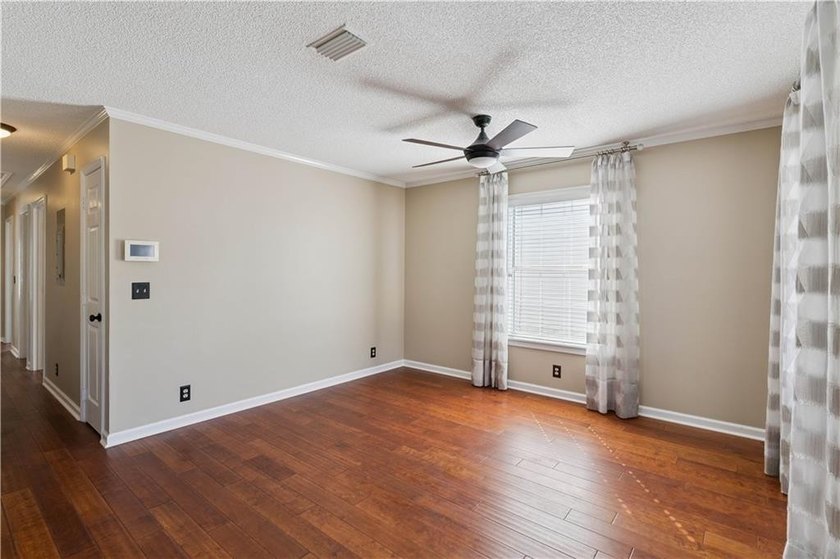 Welcome to 232 Georgia Street on beautiful St. Simons Island! - photo 8