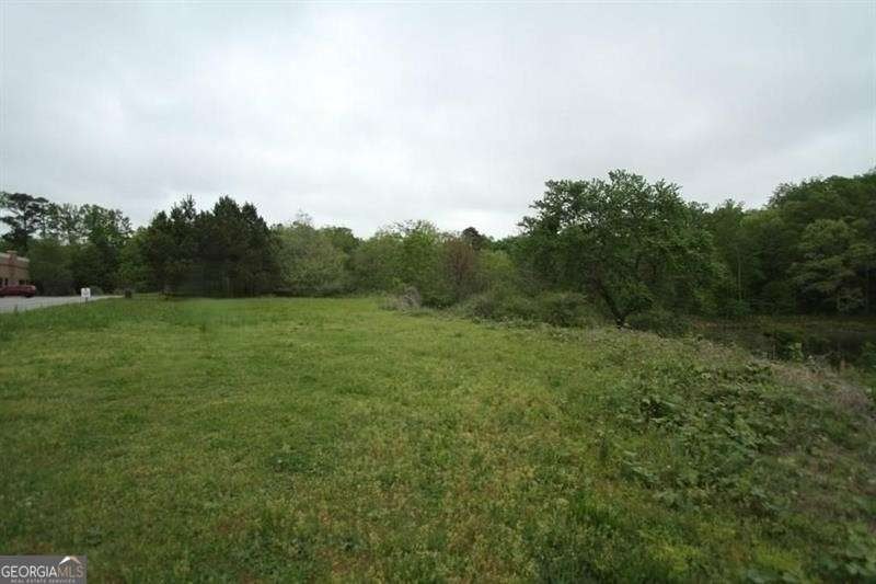 Zoned M-1, this 4.67-acre rectangular lot is ideally situated at - photo 17