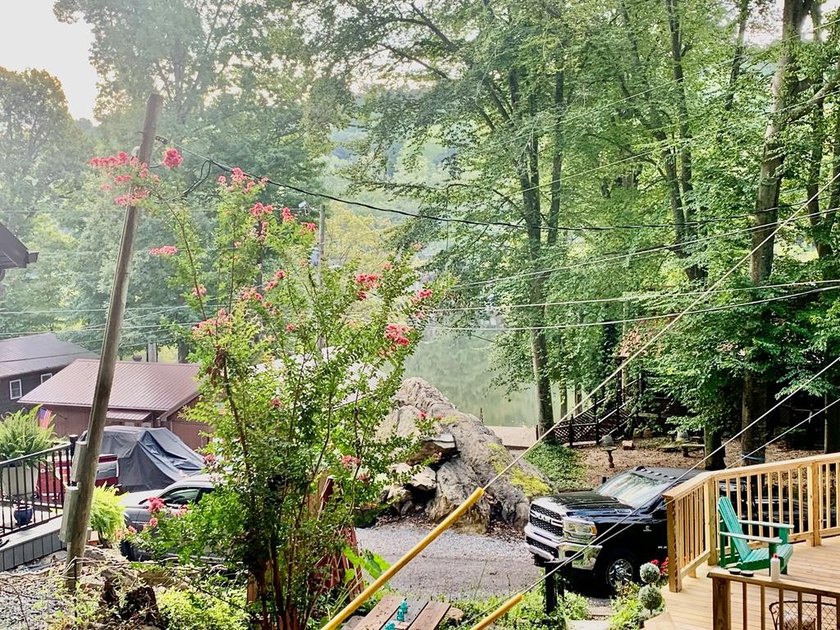 Cozy cottage located at Lake Malone !! This rare find has 3 - photo 15
