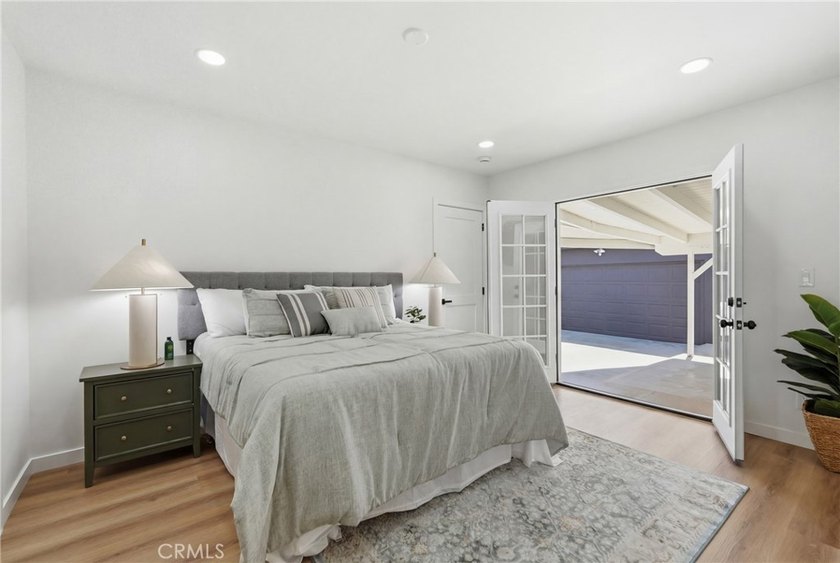 Welcome to 6926 e Peabody. Step inside to appreciate its - photo 21