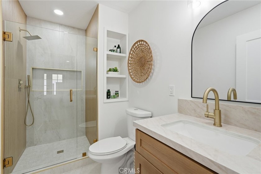 Welcome to 6926 e Peabody. Step inside to appreciate its - photo 22