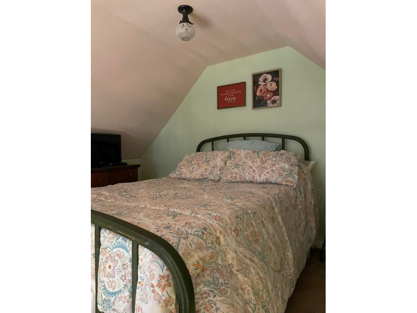 Cozy cottage located at Lake Malone !! This rare find has 3 - photo 27