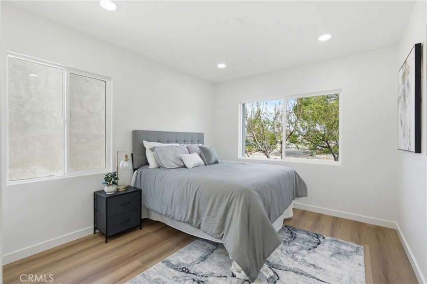 Welcome to 6926 e Peabody. Step inside to appreciate its - photo 27