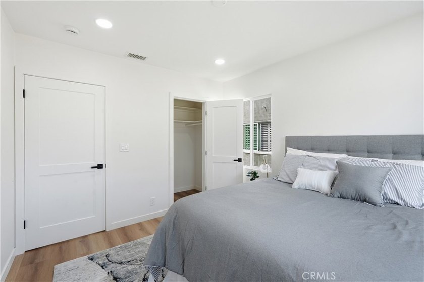 Welcome to 6926 e Peabody. Step inside to appreciate its - photo 28