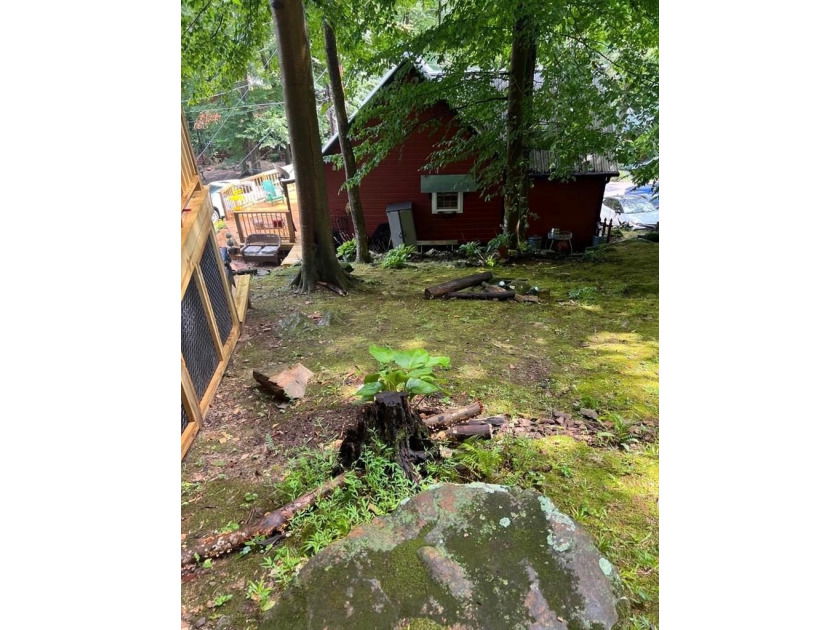 Cozy cottage located at Lake Malone !! This rare find has 3 - photo 33