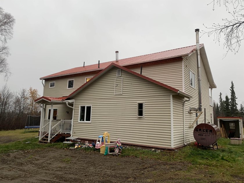 This spacious 2,400+ sq. ft. home offers 4 bedrooms, an office - photo 4