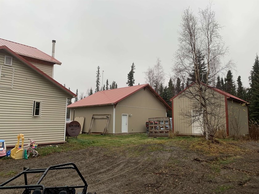 This spacious 2,400+ sq. ft. home offers 4 bedrooms, an office - photo 5